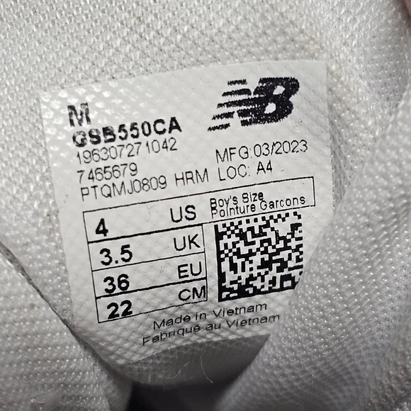 Kids New Balance 550 White/Black Rain Cloud Boys Size 4 Athletic Basketball Shoe - Picture 8 of 8